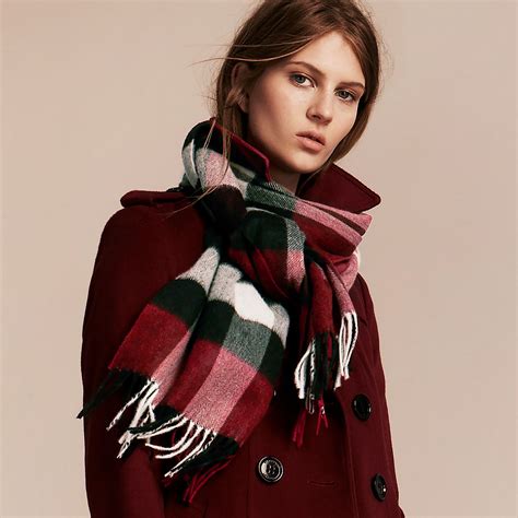 short burberry scarf|Burberry scarf for women.